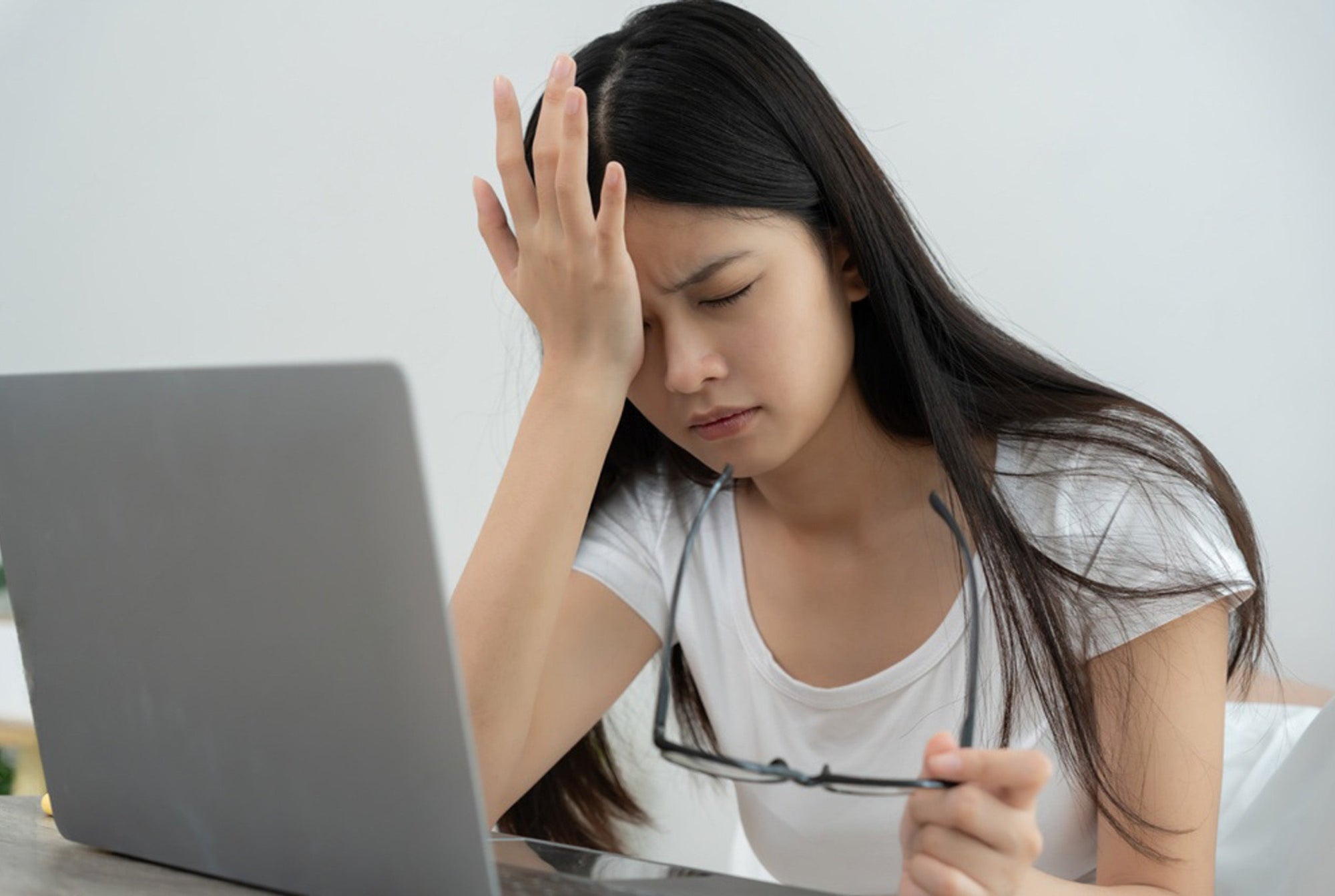 Do Blue Light Glasses Help with Headaches?