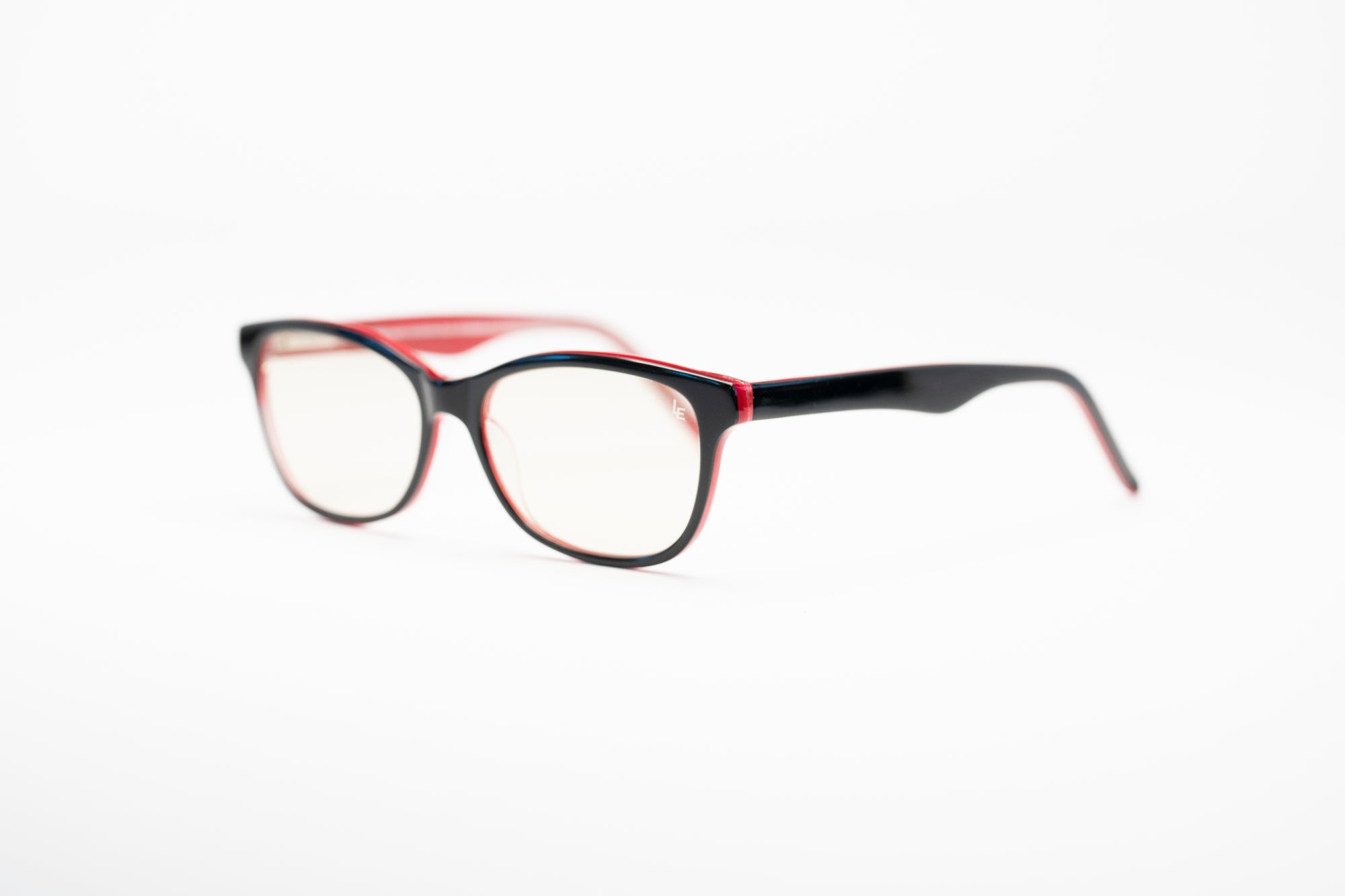 Lucy (Black-Red)